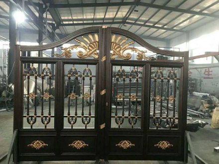 山東鋁藝大門選擇及維護妙招