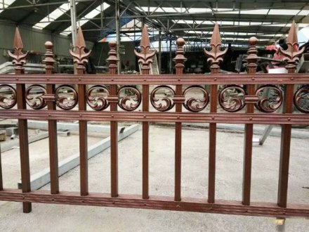 鋁藝護欄有哪些優勢